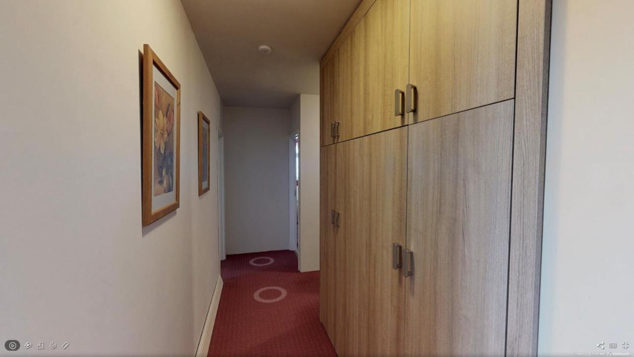 White House Zalakaros Hotel ภายนอก รูปภาพ